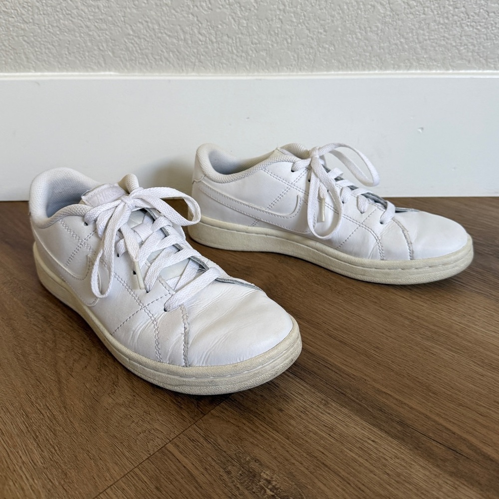 Nike Court Royale 2 Low triple white sneakers, size 8